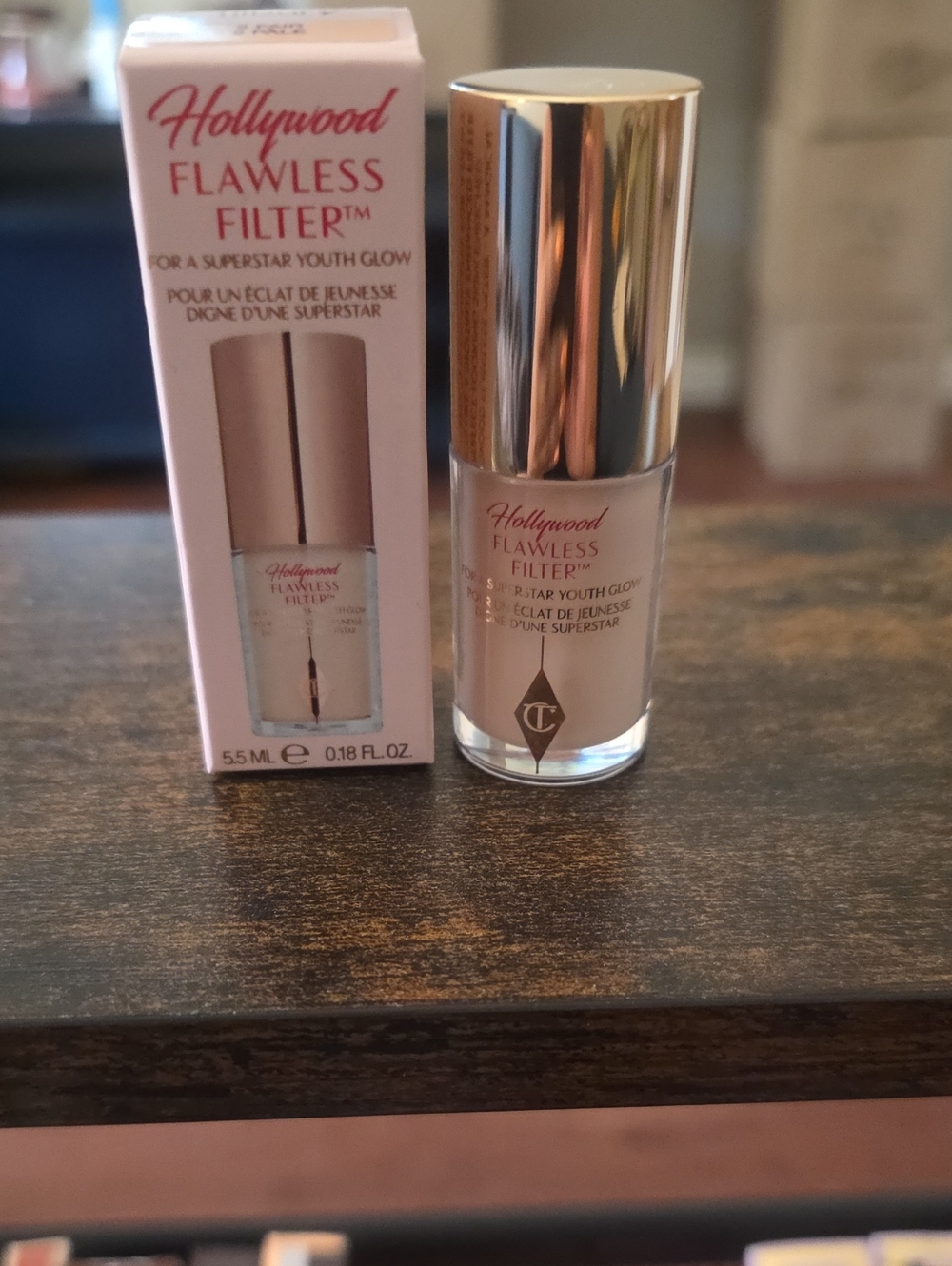 Charlotte Tilbury Hollywood Flawless Filter - Gold Pearl Glow